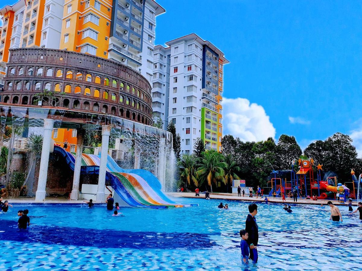 Melaka Top Largest Waterpark Resort - By Youbnb Homestay Melaka Buitenkant foto