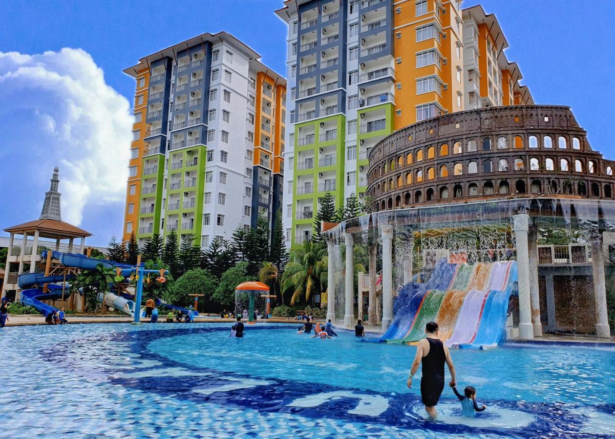 Melaka Top Largest Waterpark Resort - By Youbnb Homestay Melaka Buitenkant foto