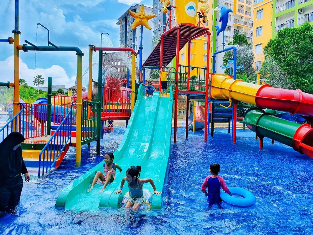 Melaka Top Largest Waterpark Resort - By Youbnb Homestay Melaka Buitenkant foto