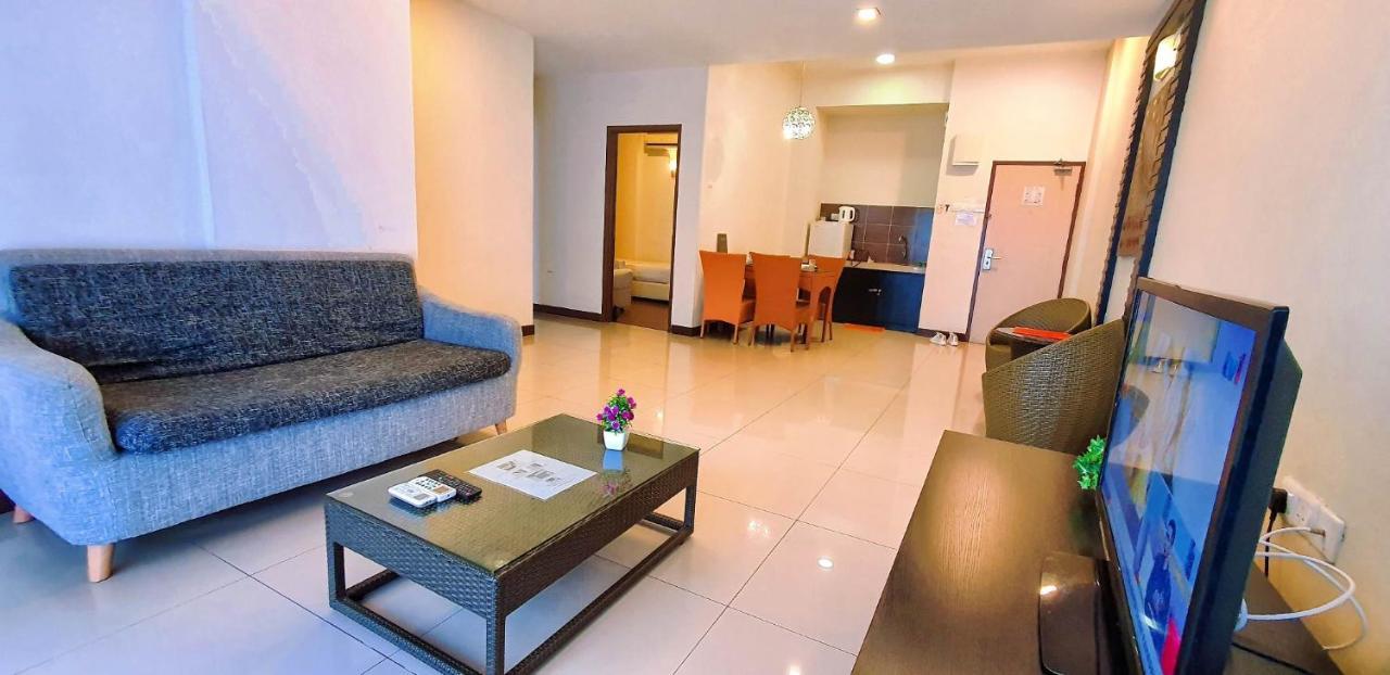 Melaka Top Largest Waterpark Resort - By Youbnb Homestay Melaka Buitenkant foto