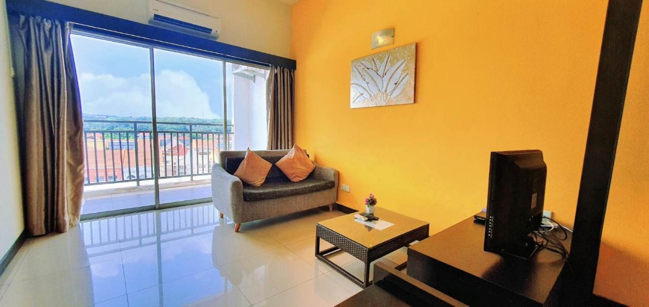 Melaka Top Largest Waterpark Resort - By Youbnb Homestay Melaka Buitenkant foto