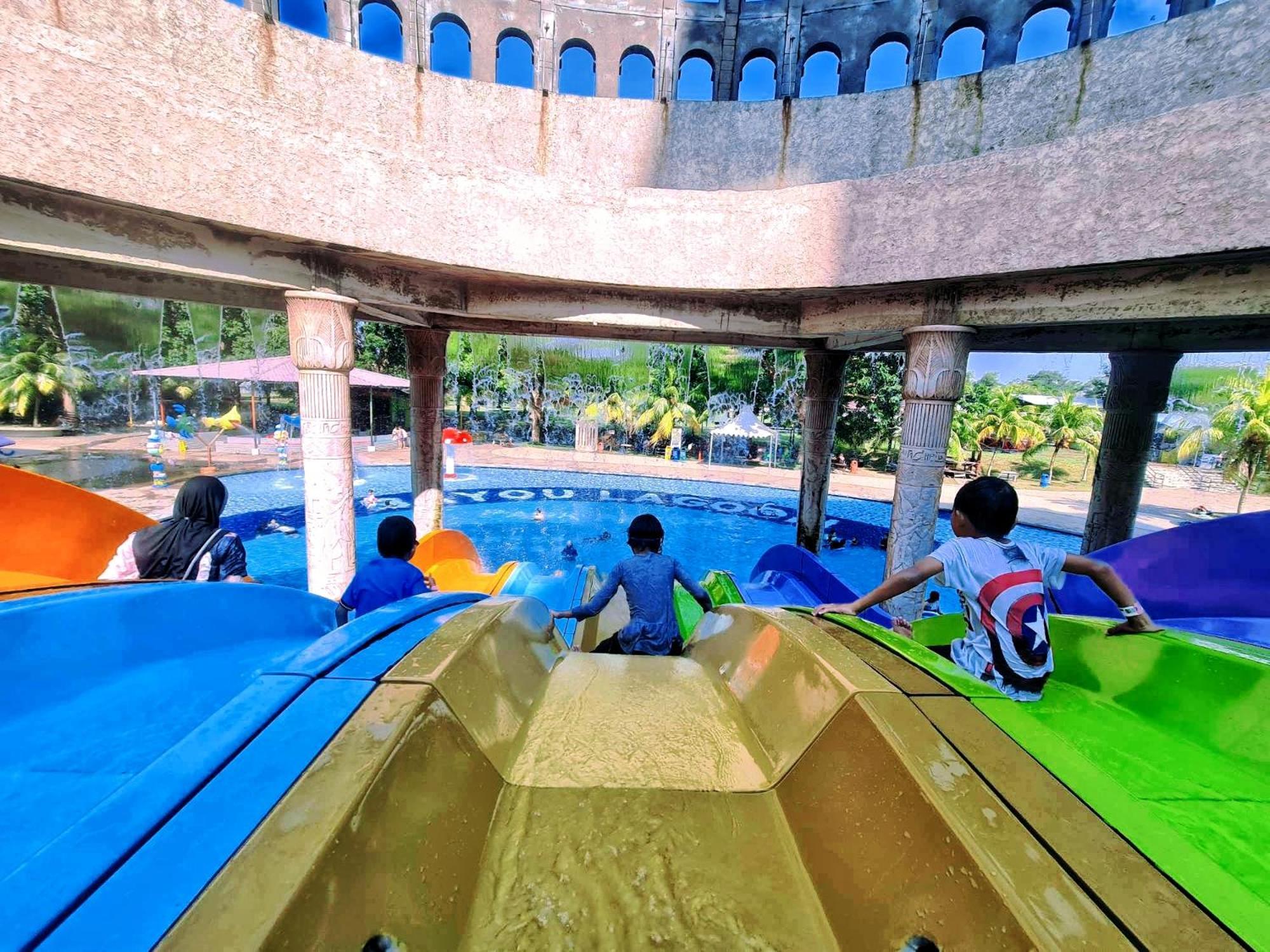 Melaka Top Largest Waterpark Resort - By Youbnb Homestay Melaka Buitenkant foto